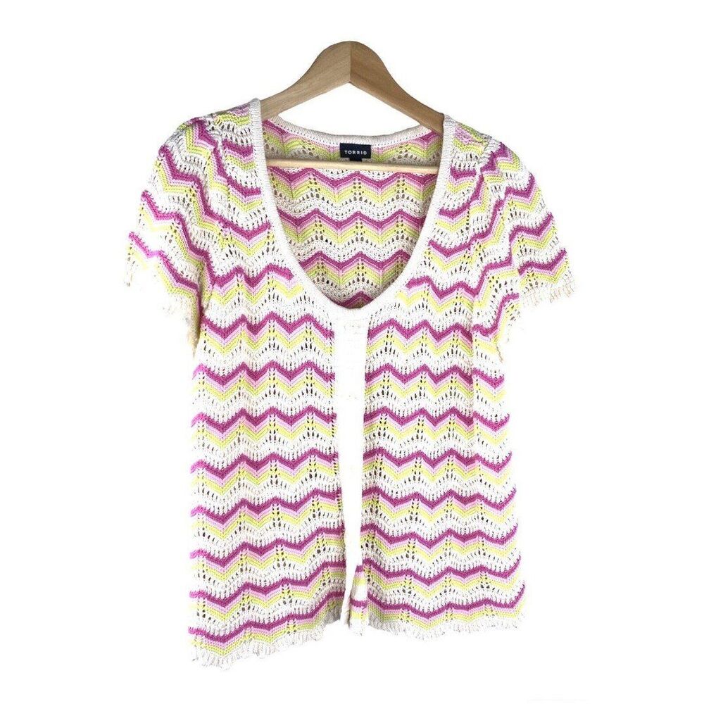 Torrid Size 0 Pink & Cream Crochet Knit Sweater 100% Cotton Short Sleeve